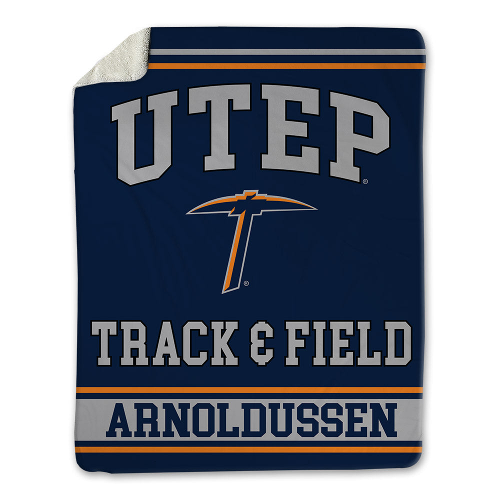 UTEP - NCAA Men's Track & Field : Malin Arnoldussen - Blanket-0