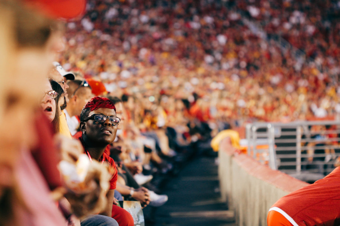 Athlete's Thread Revolutionizes Fan Experience with the Launch of Cutting-Edge Website for College Sports Enthusiasts
