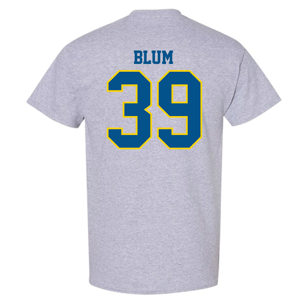 Delaware - NCAA Baseball : Brady Blum - Sports Shersey T-Shirt-1