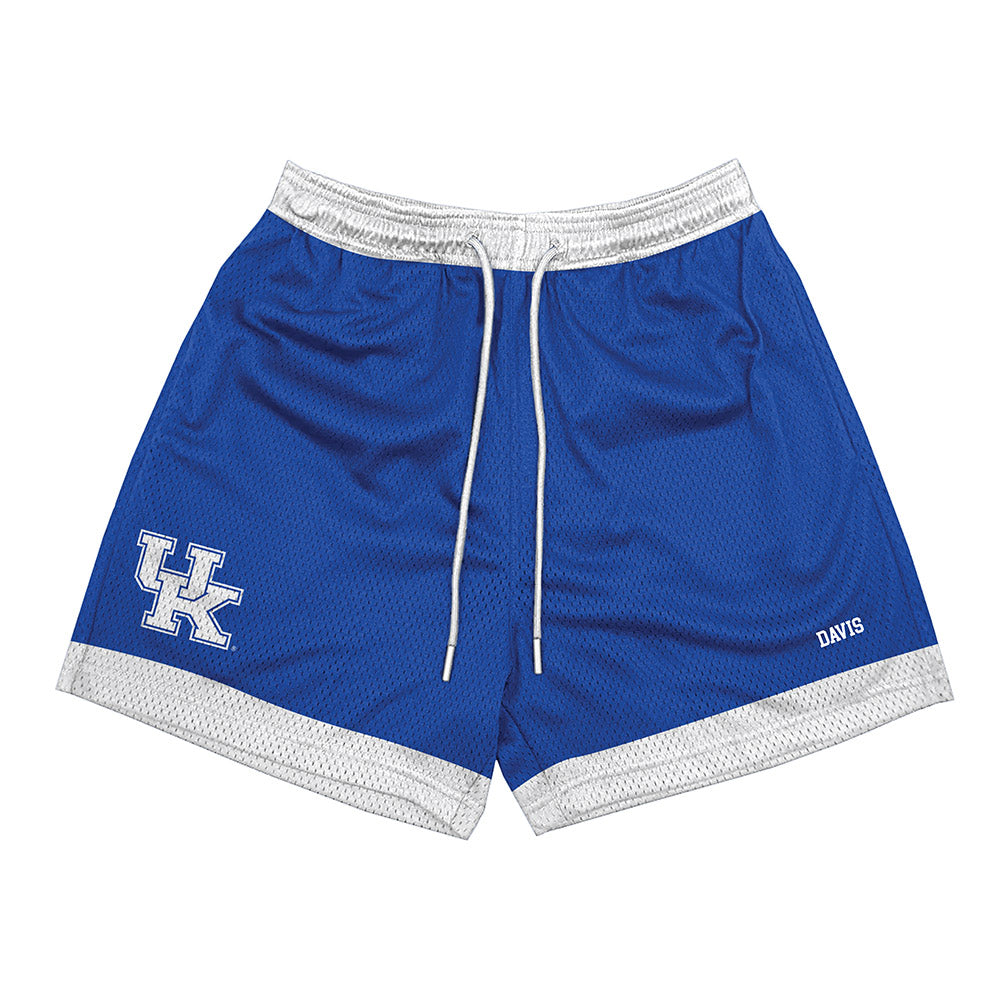 Kentucky - STUNT : Jaylei Davis - Shorts-0