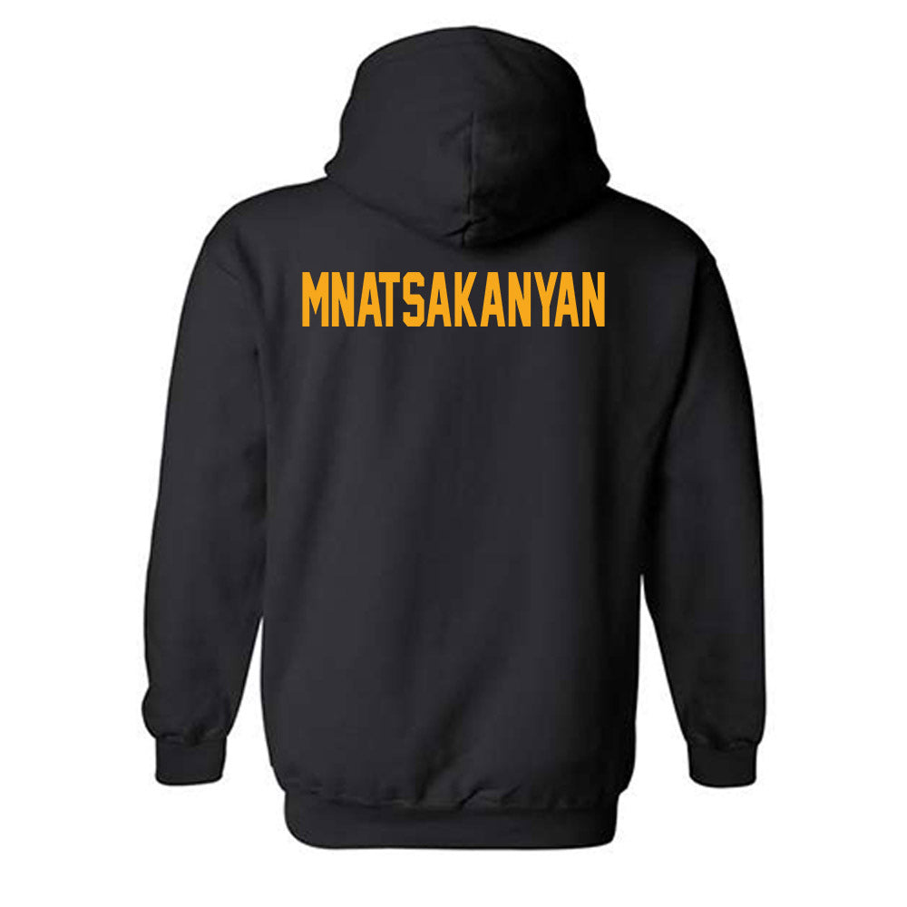 VCU - NCAA Men's Tennis : Gevorg Mnatsakanyan - Classic Shersey Hooded Sweatshirt-1