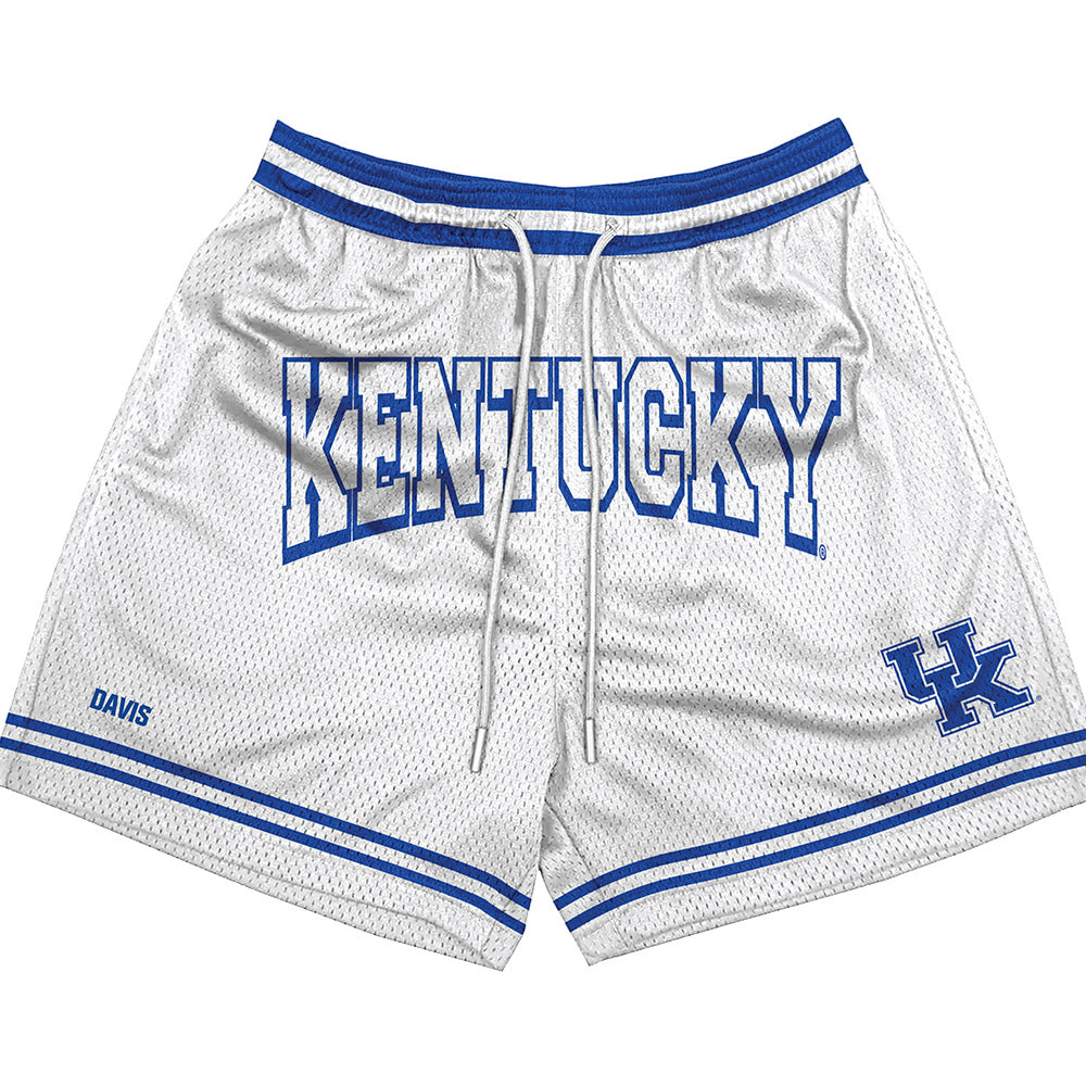 Kentucky - STUNT : Jaylei Davis - Shorts-0