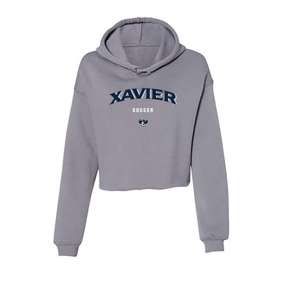 Xavier - NCAA Men's Soccer : Immanuel Wayoro - Women's Crop Fleece Hooded Sweatshirt-0