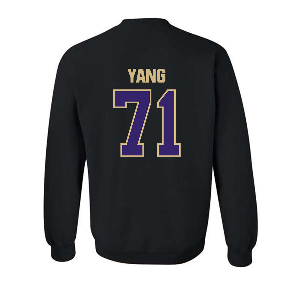 Washington - NCAA Football : Ah Deong Yang - Classic Shersey Crewneck Sweatshirt-1