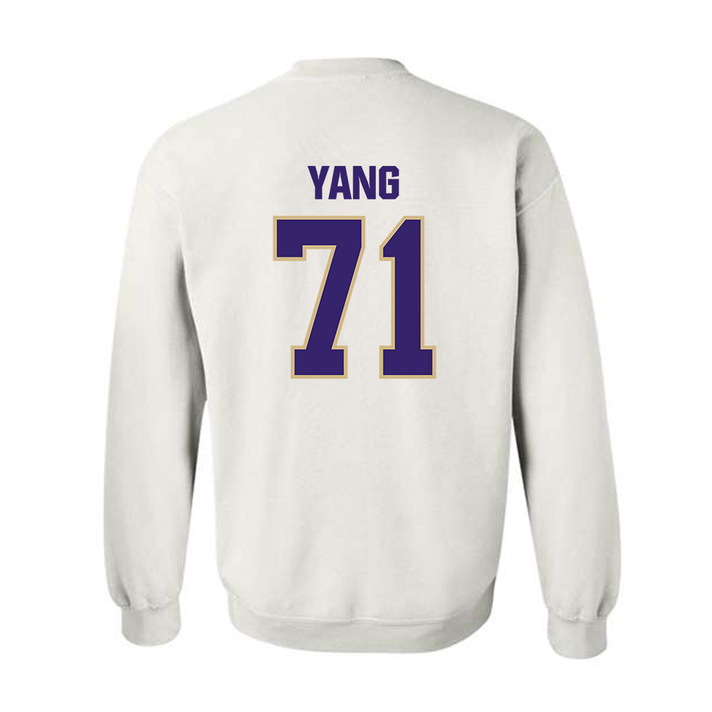 Washington - NCAA Football : Ah Deong Yang - Classic Shersey Crewneck Sweatshirt-1