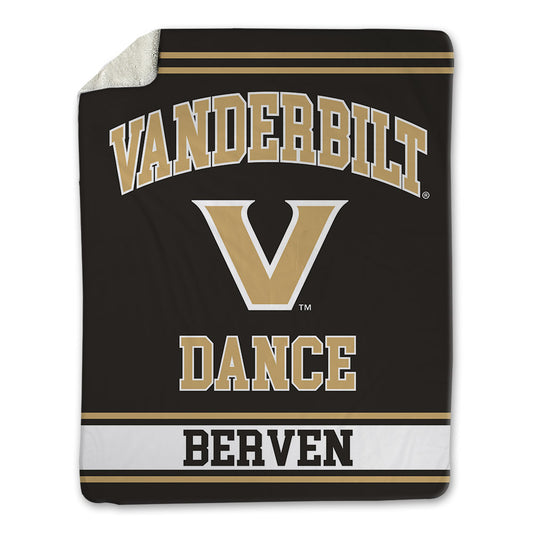 Vanderbilt - Dance Team : Anna Berven - Blanket-0