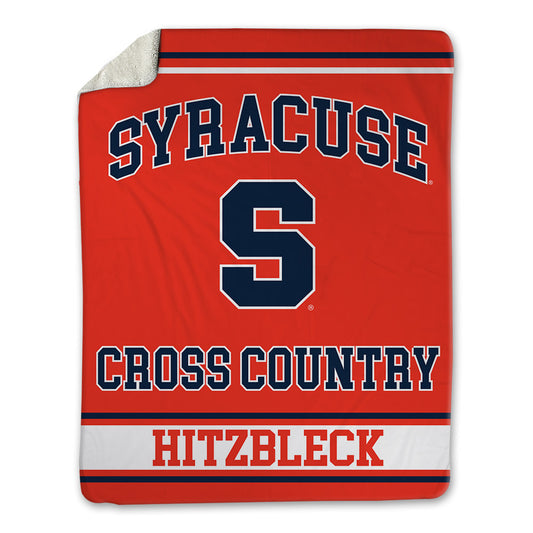 Syracuse - NCAA Women's Cross Country : Luise Hitzbleck - Blanket-0