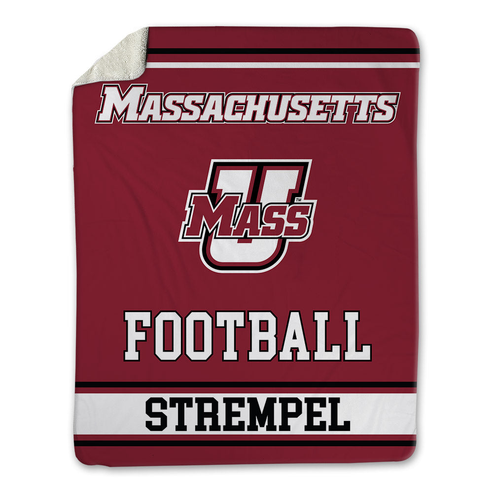 UMass - NCAA Football : Moritz Strempel - Blanket-0