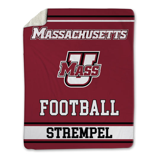 UMass - NCAA Football : Moritz Strempel - Blanket-0