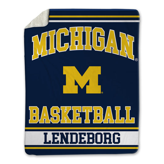 Michigan - NCAA Men's Basketball : Yaxel Lendeborg - Blanket-0