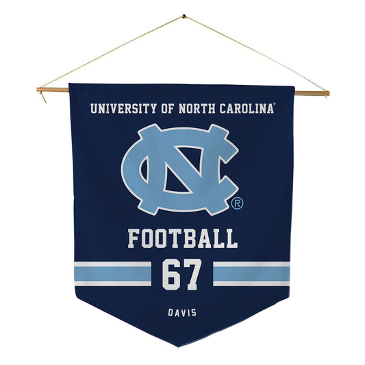 UNC - NCAA Football : Dujuan Davis - Pennant - 18" x 21"-0
