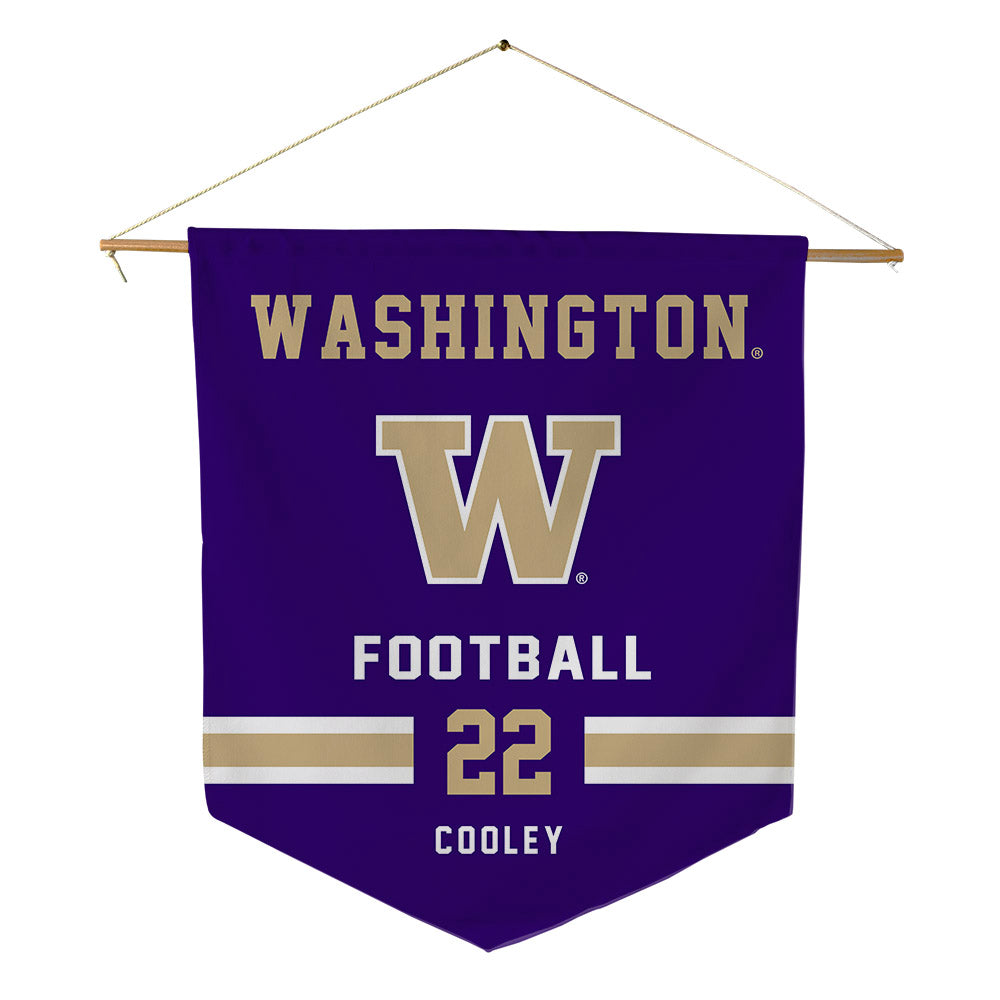 Washington - NCAA Football : Trey Cooley - Pennant - 18" x 21"-0