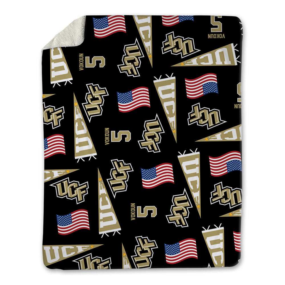 Central Florida - NCAA Softball : Reagan Vokoun - USA Blanket-0