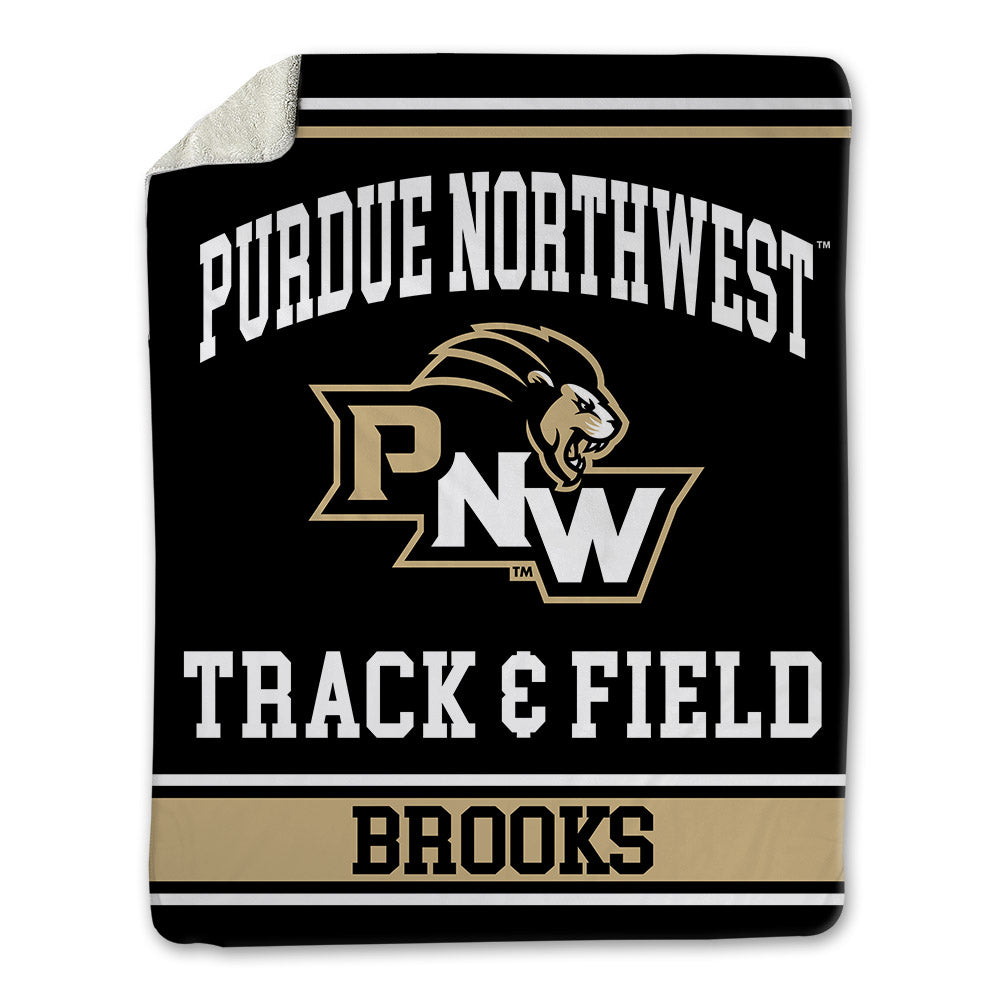 PNW - NCAA Men's Track & Field : Cantrell Brooks - Blanket-0