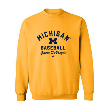 Michigan - NCAA Baseball : Gavin DeVooght - Classic Shersey Crewneck Sweatshirt-1