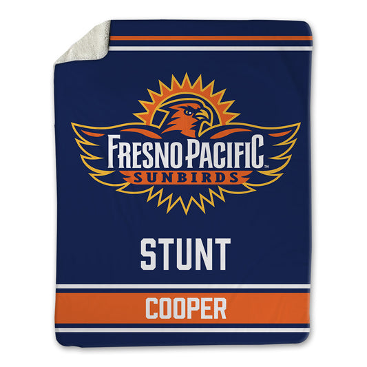 FPU - NCAA Stunt : Taryn Cooper - Blanket-0